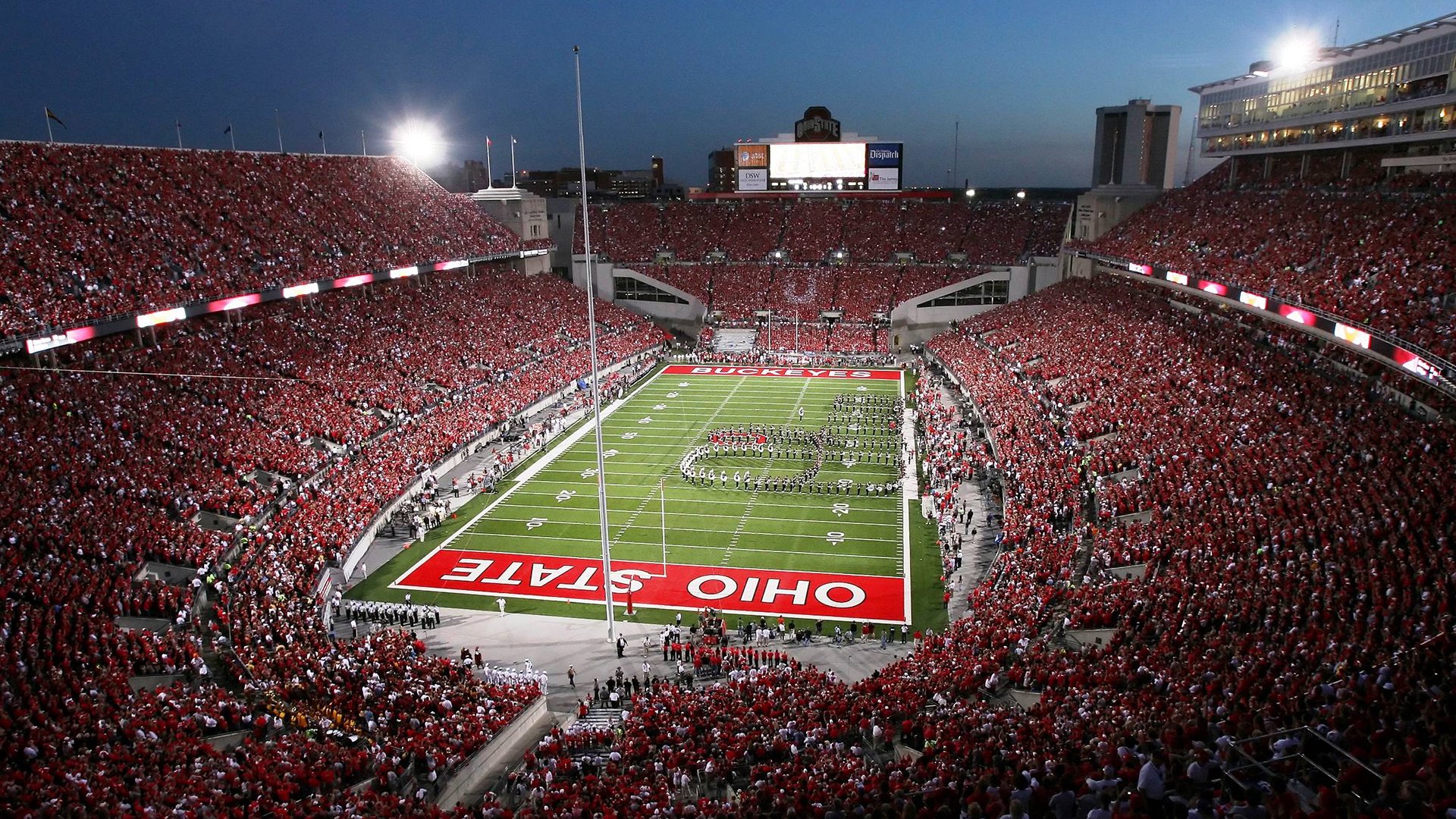 熬到天亮勇士训练结束贴片曝光